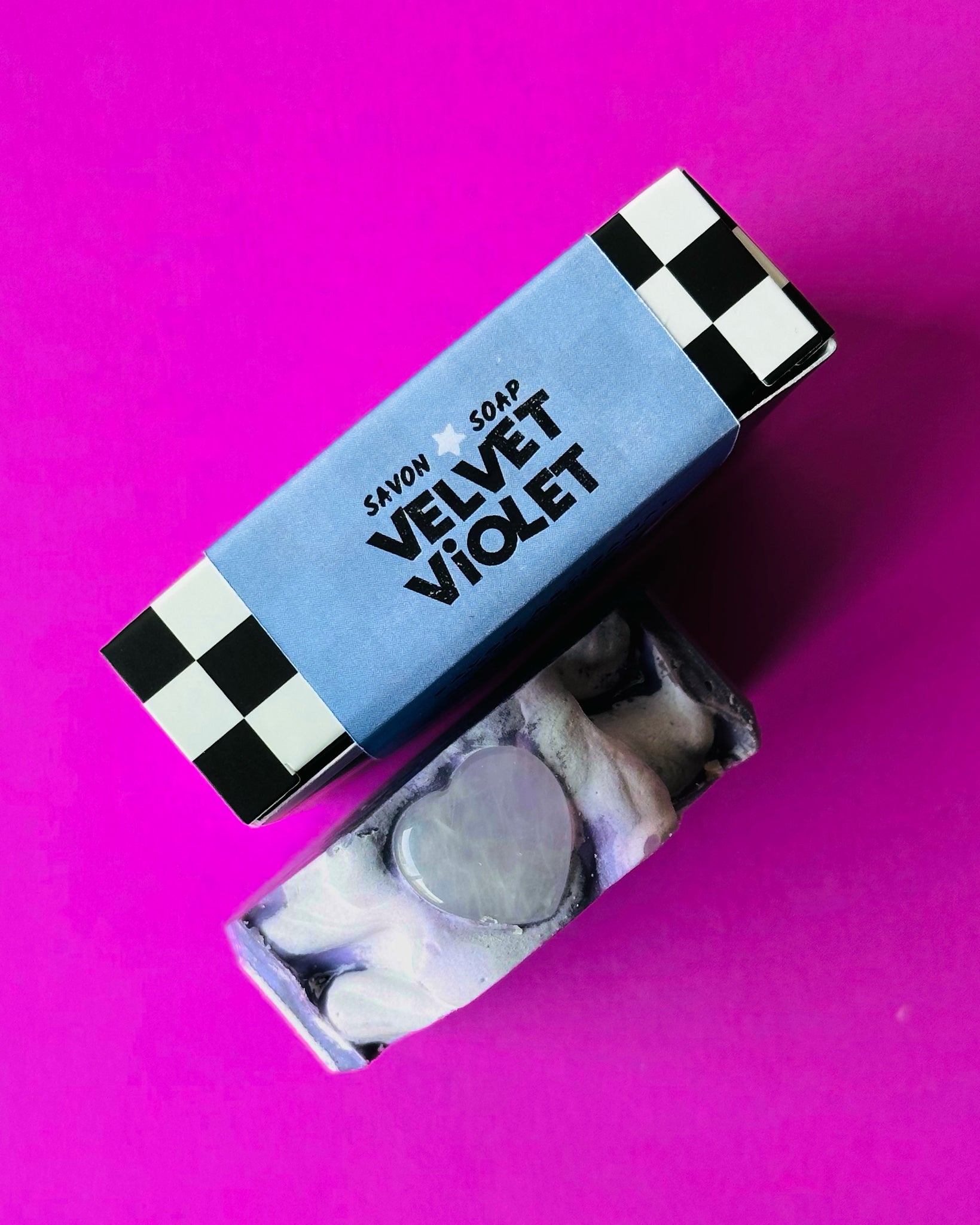 Velvet Violet soap bar - Bergamot + Violet + Ylang Ylang + Sandalwood + Carnation